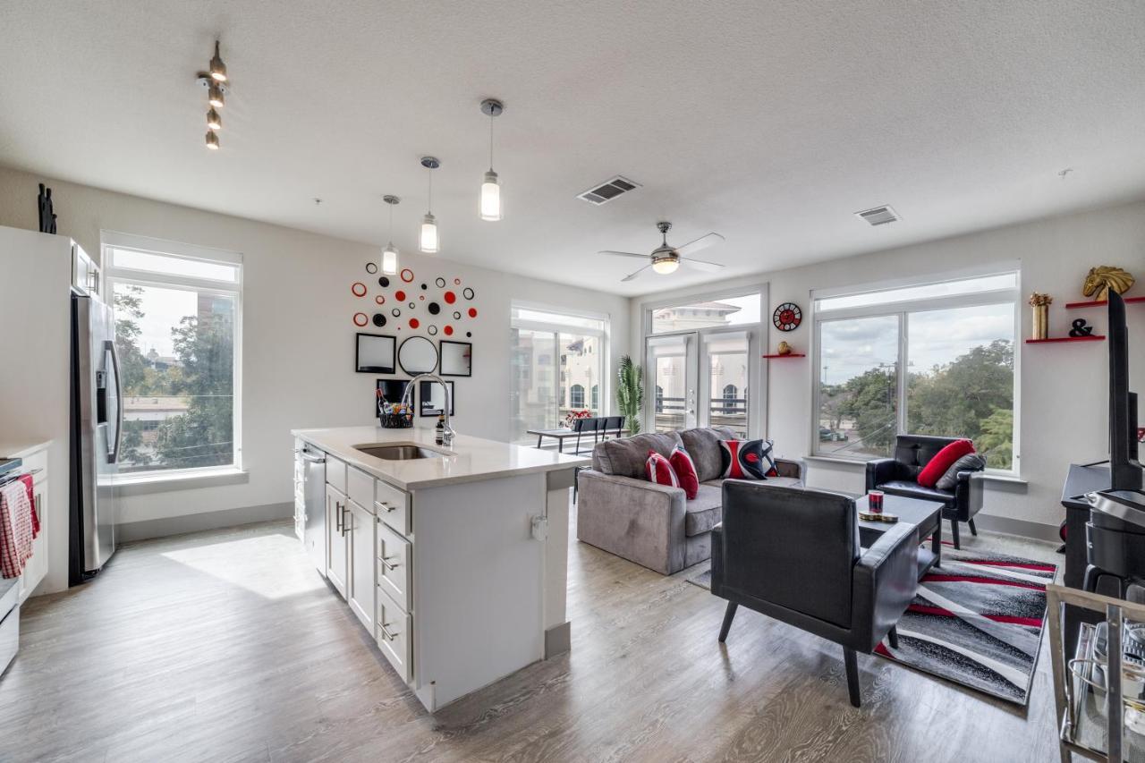 Radiant Condo On The Riverwalk 1325 San Antonio Extérieur photo