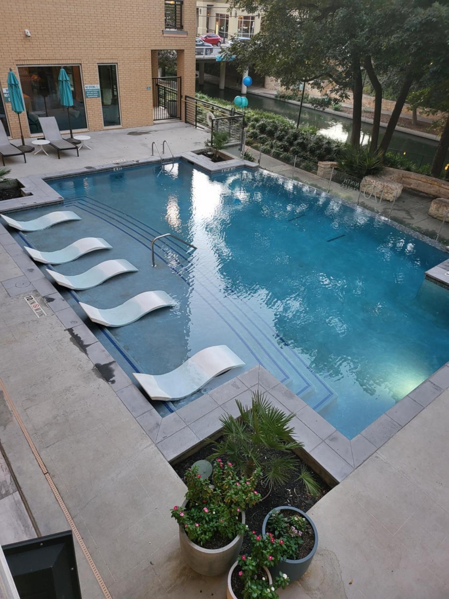 Radiant Condo On The Riverwalk 1325 San Antonio Extérieur photo